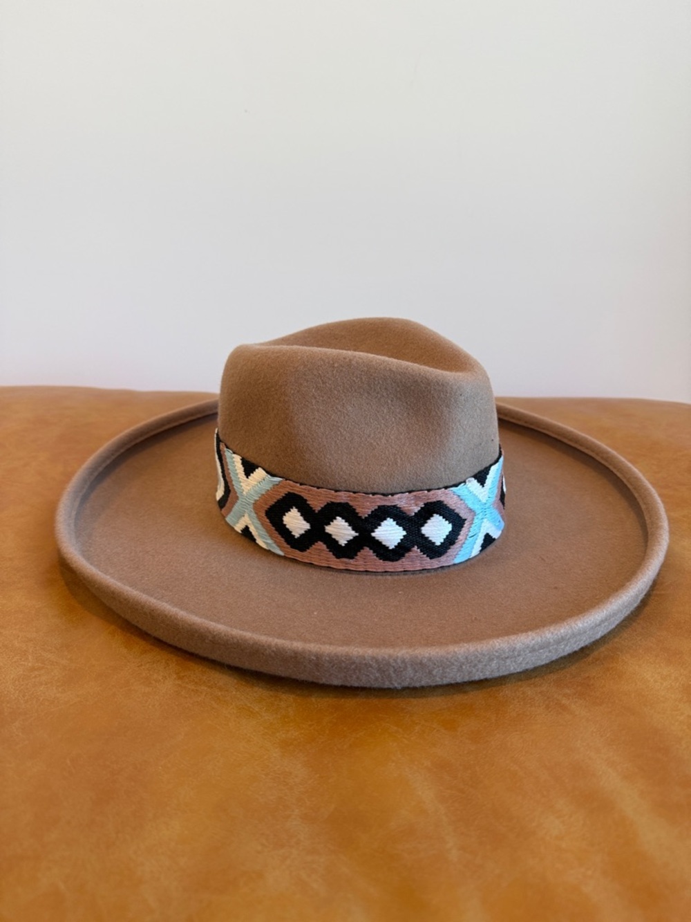 Olive & Pique Tan Wide-Brim Felt Hat